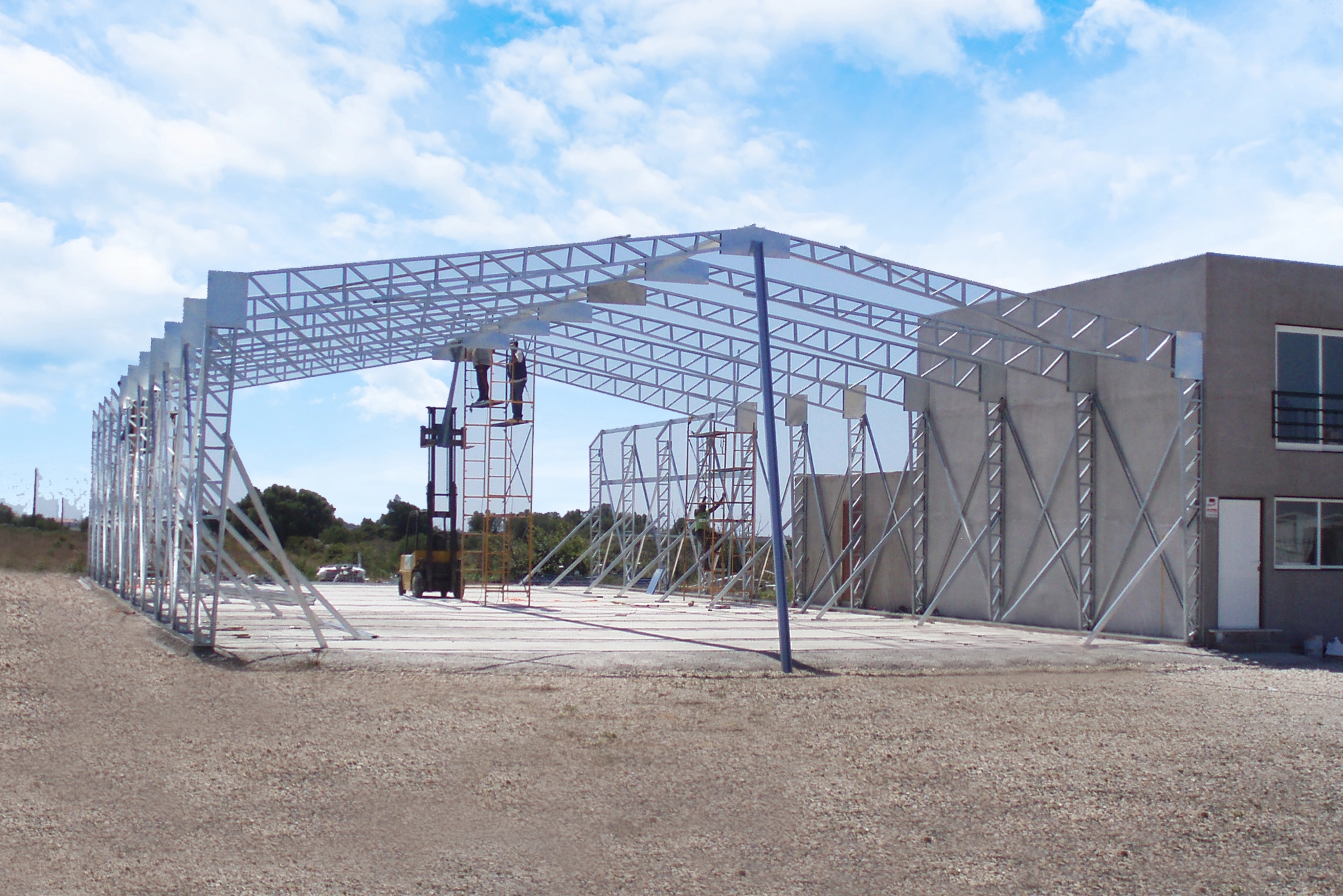 10.antes2_ Imagen de una bodega realizada con steel framing en nuestra galeria